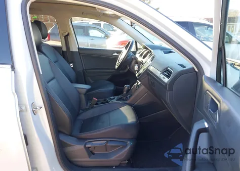 2019 Volkswagen Tiguan 2.0T Se/2.0T Sel/2.0T Sel R-Line/2.0T Sel R-Line Black from USA, damaged, VIN 3VV2B7AXXKM014917